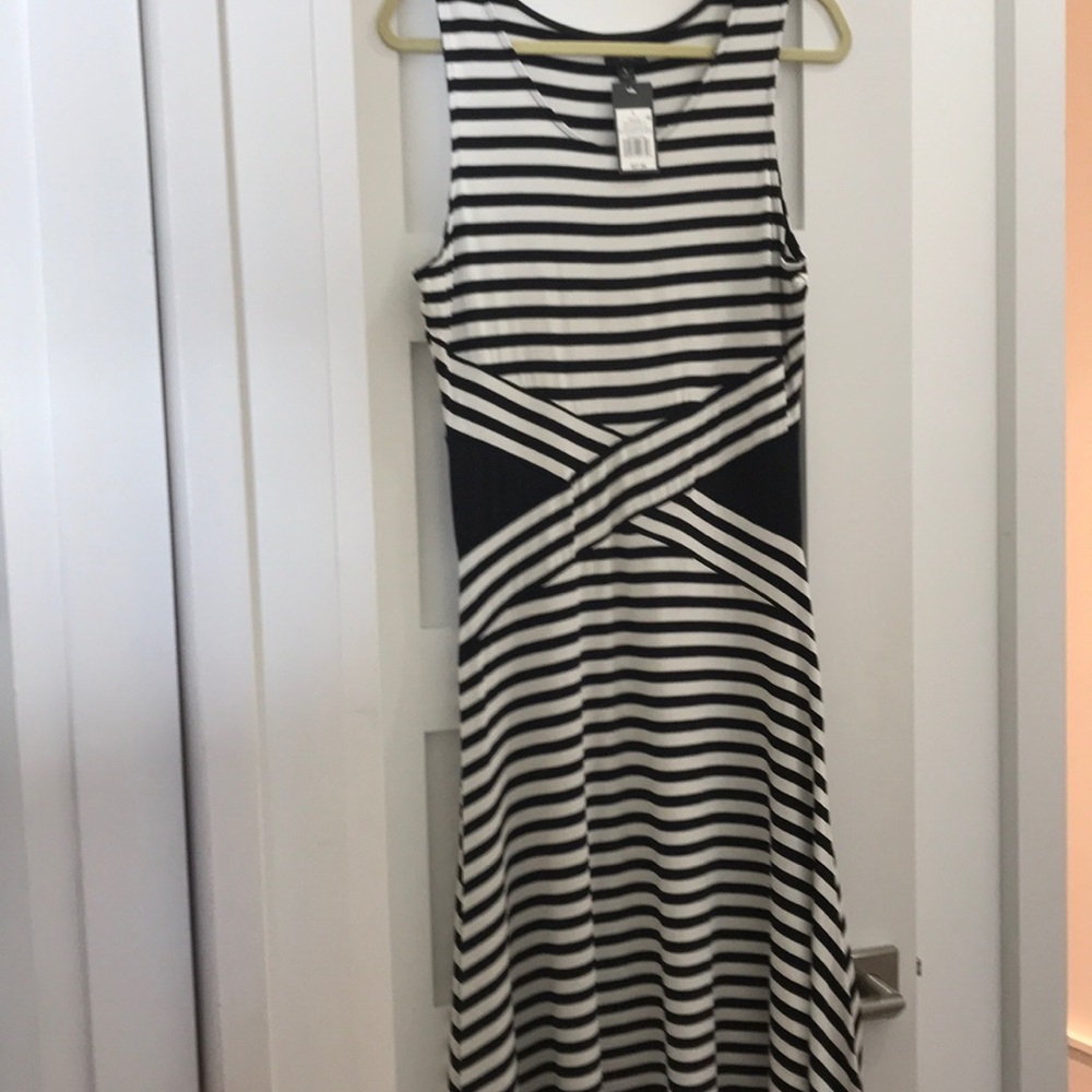 Women’s Mossimo black and white dress